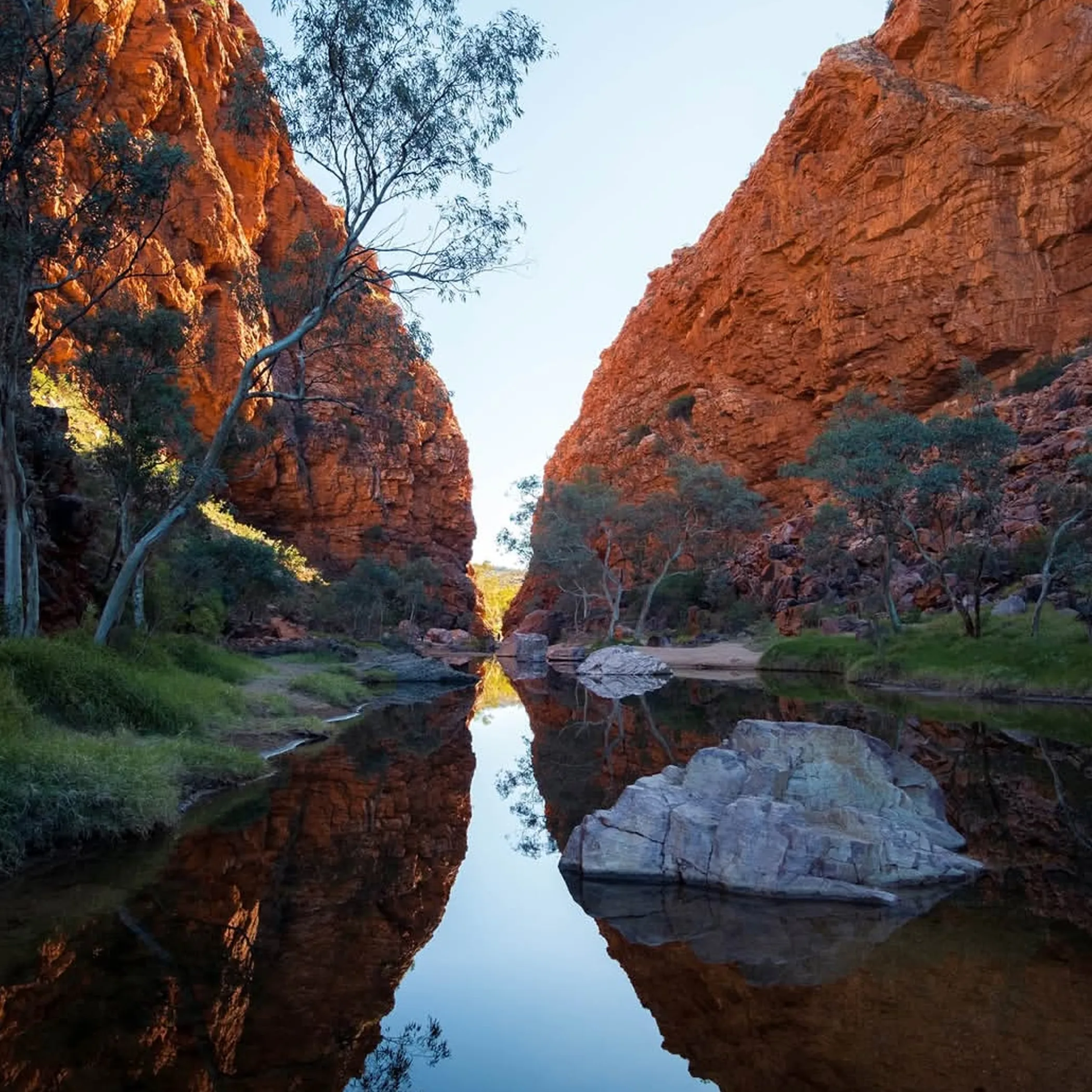 rocky cliffs and calm water at counts point